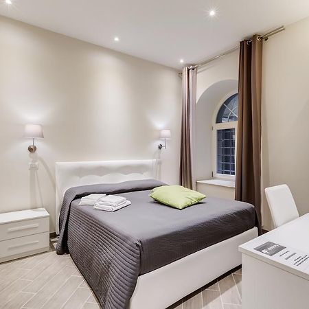 Vaticano 38 Suites Рим Екстериор снимка