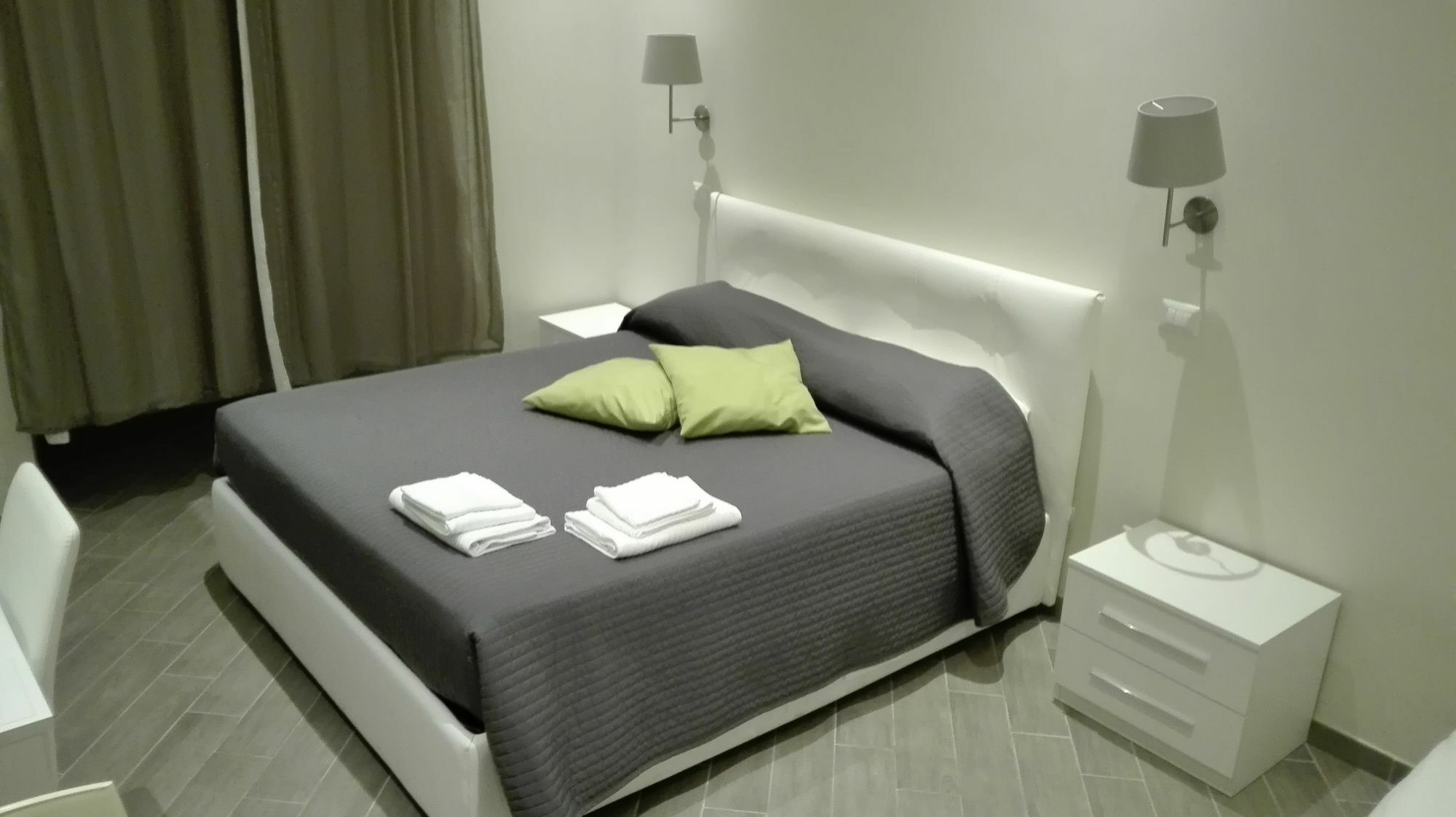 Vaticano 38 Suites Рим Екстериор снимка